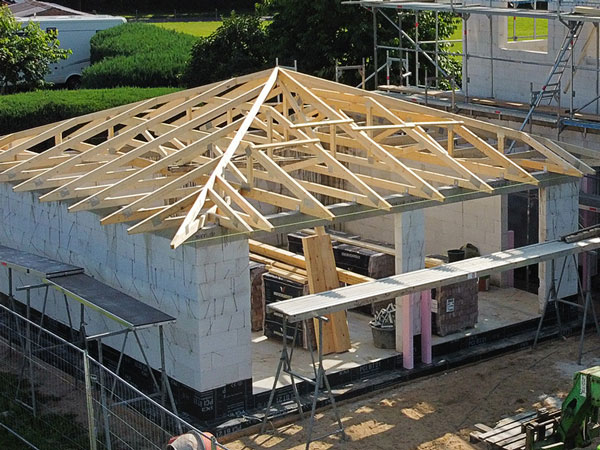 Zimmerei TK-Holzbau in Stuvenborn Kreis Segeberg